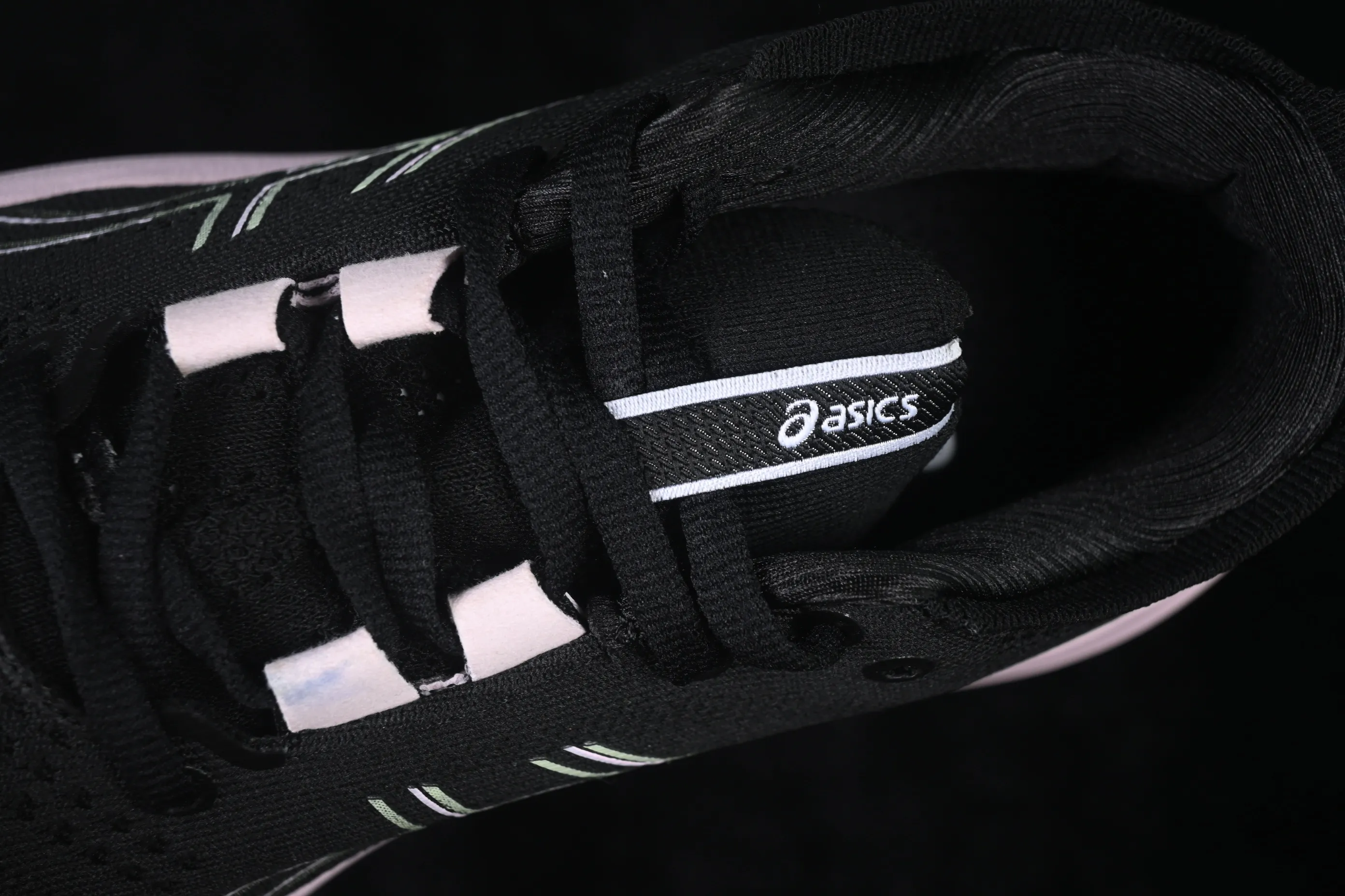 All Categories Asics Asics Series Asics Gel-Nimbus 26 1012B601-004